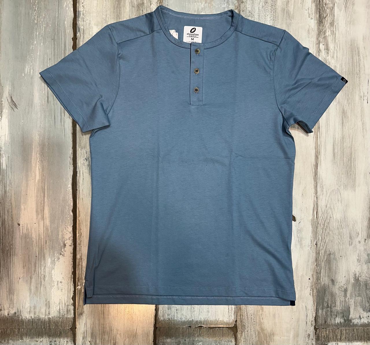 Camiseta Básica con Botones